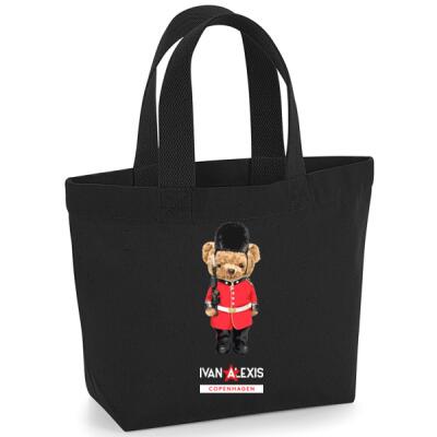 TEDDY GARDER Thumbnail