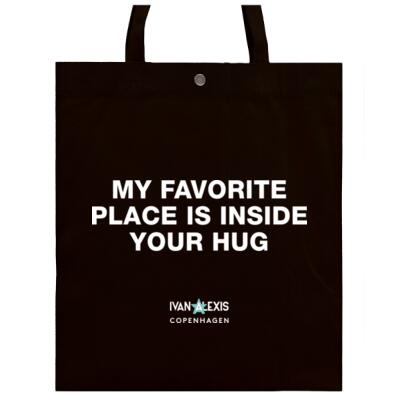 my favorite place is inside your hug Thumbnail