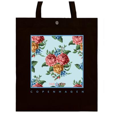 RED FLOWERS ON TIFINIBLUE Thumbnail